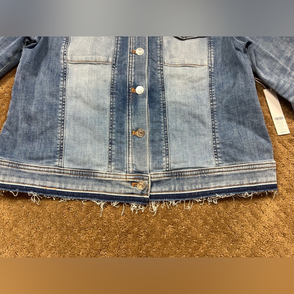 Chico’s women jean jacket - Picture 8 of 13